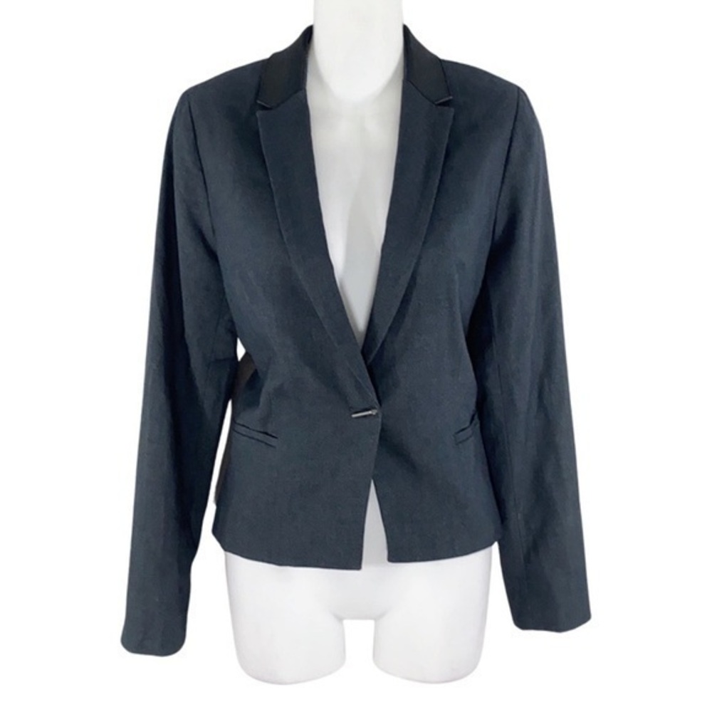 Elie Tahari gray black raw edge collar blazer